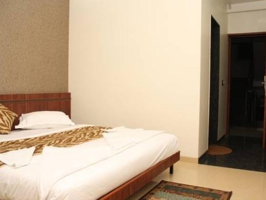 Treebo Trend Royal Kourt Aurangabad Hotel Ngoại thất bức ảnh