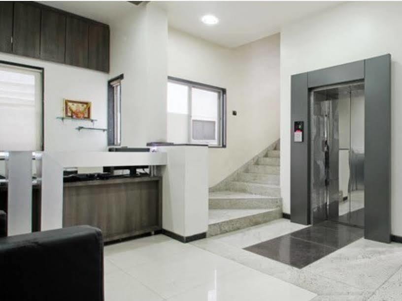 Treebo Trend Royal Kourt Aurangabad Hotel Ngoại thất bức ảnh