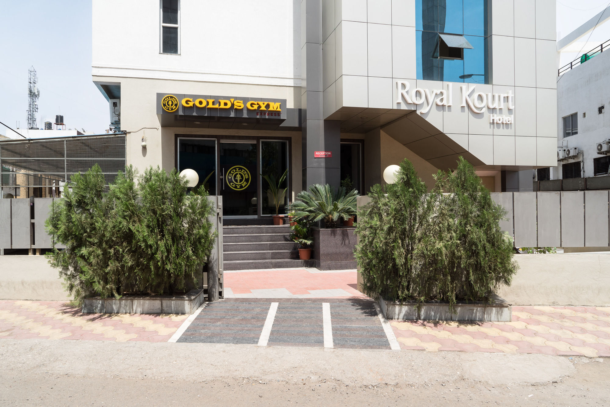 Treebo Trend Royal Kourt Aurangabad Hotel Ngoại thất bức ảnh