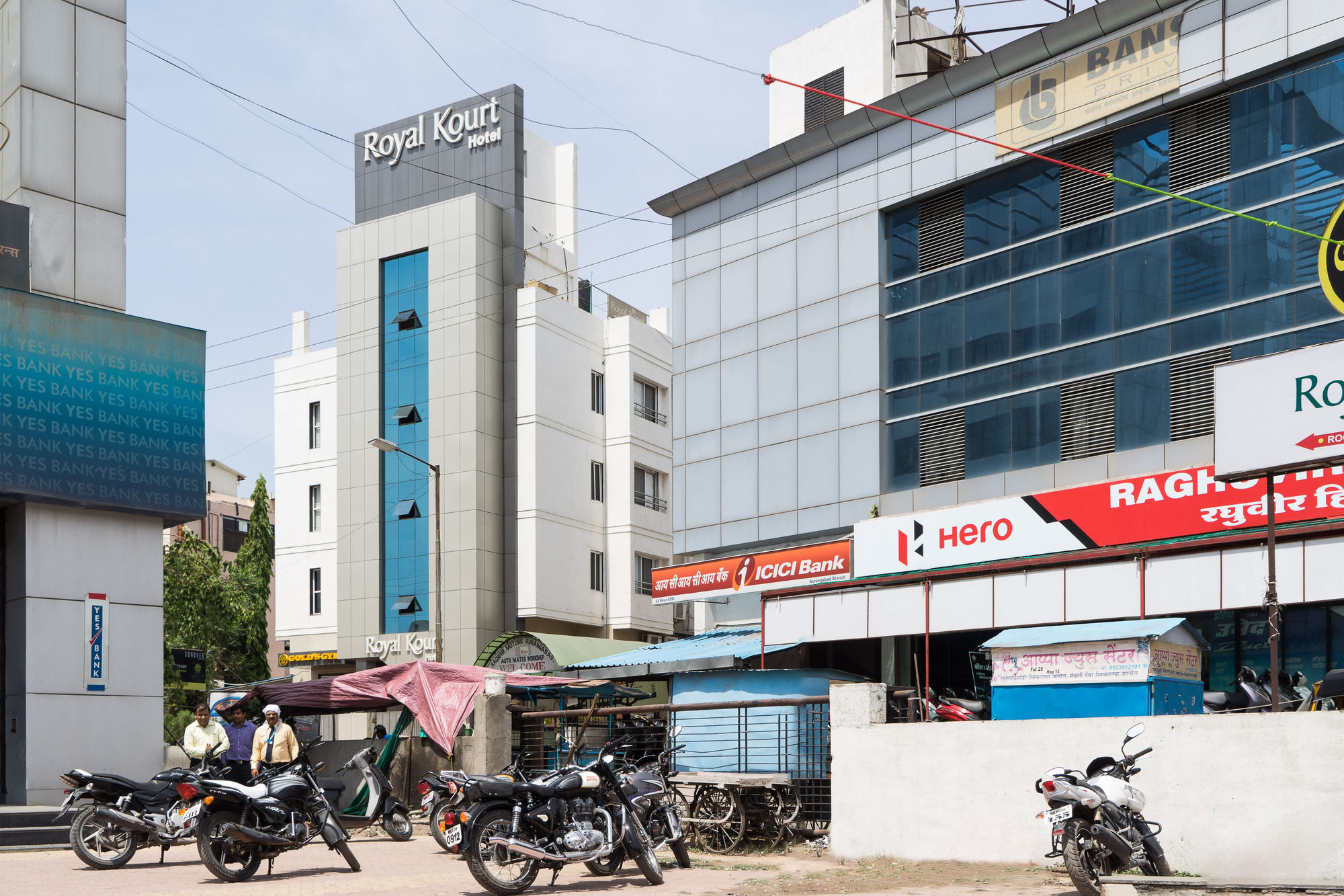 Treebo Trend Royal Kourt Aurangabad Hotel Ngoại thất bức ảnh